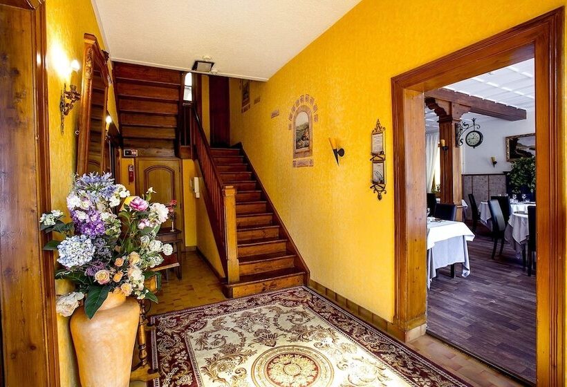 酒店 Logis Hôtel Restaurant La Tête Des Faux