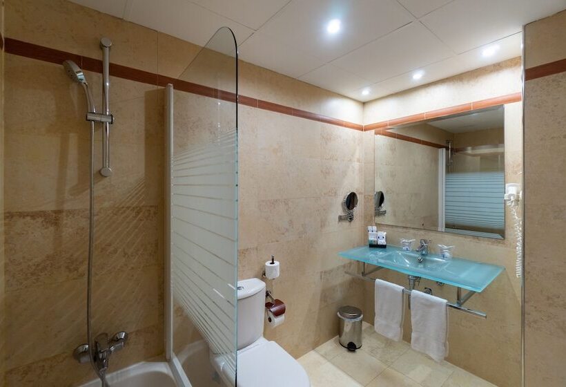 בית מלון כפרי Ms Maestranza Málaga