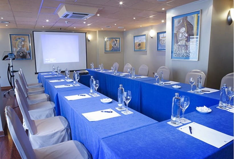 בית מלון כפרי Ms Maestranza Málaga