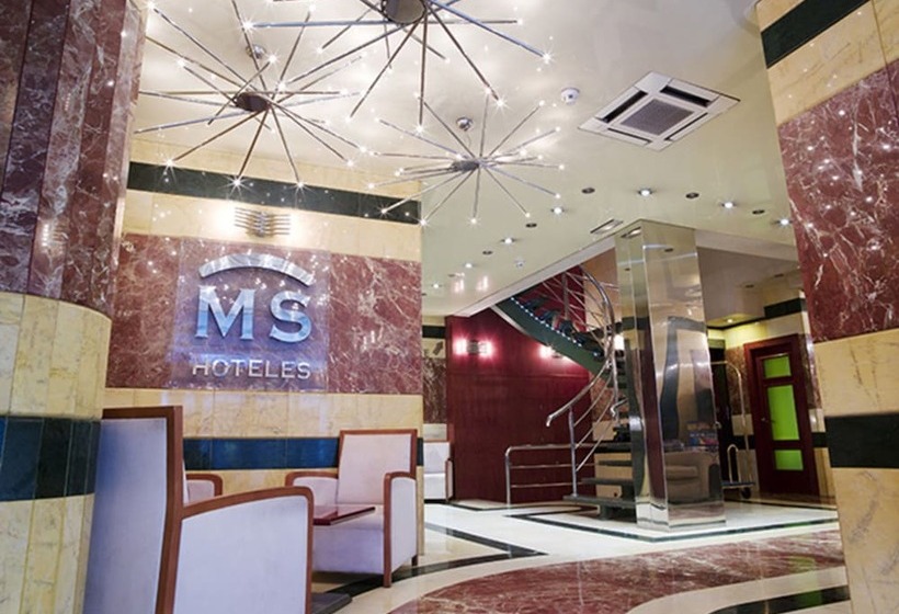 בית מלון כפרי Ms Maestranza Málaga