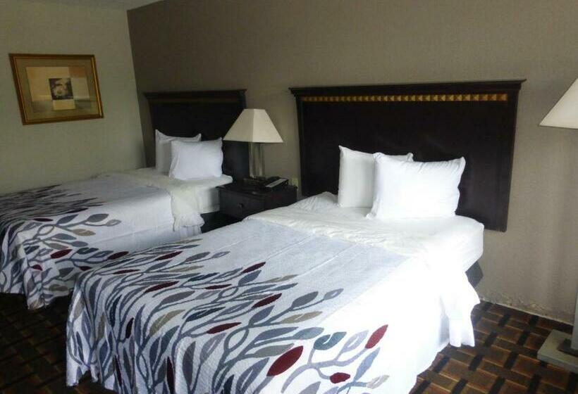 בית מלון כפרי Red Roof Inn Evergreen