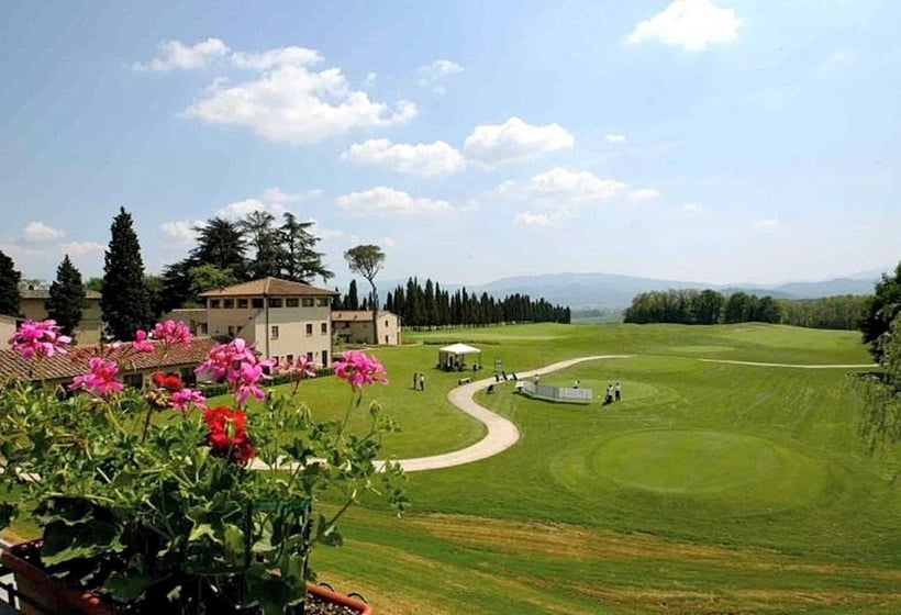 منتجع Unahotels Poggio Dei Medici Toscana