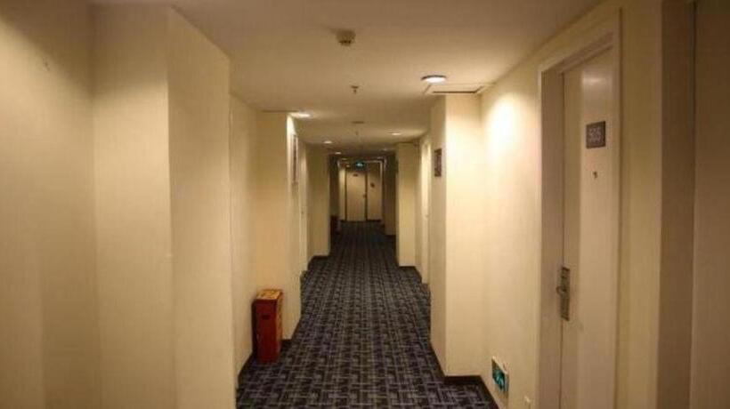 هتل 7 Days Inn Ningbo Xiangshan Renmin Plaza Branch