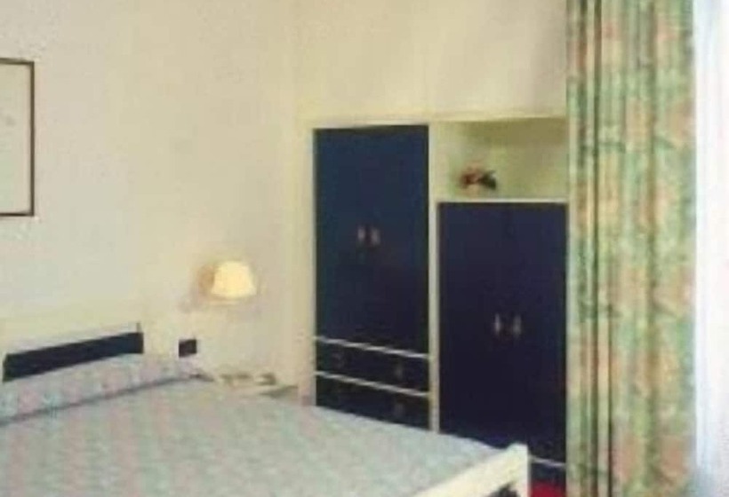 Отель Albergo Ristorante Della Torre