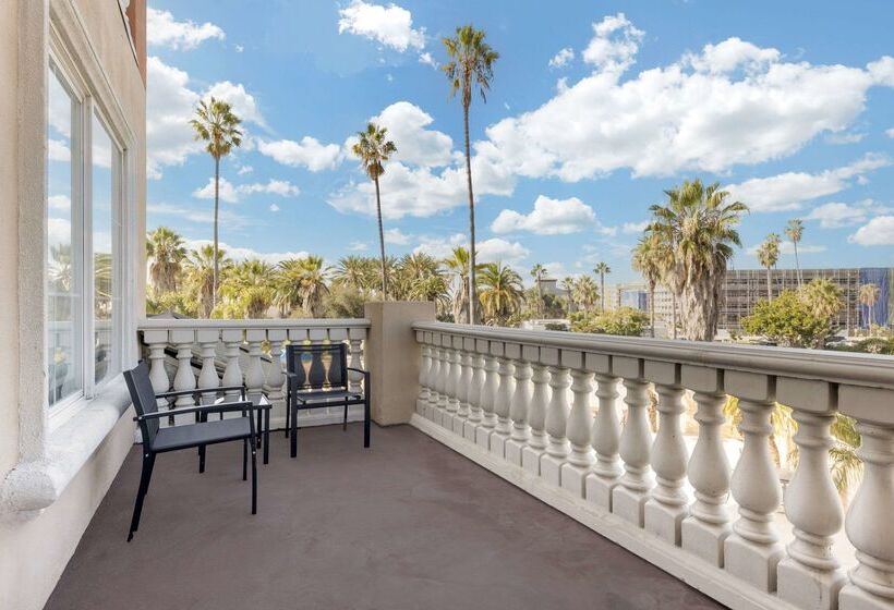 فندق Comfort Suites Oceanside Camp Pendleton Area