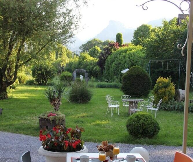 فندق Du Parc   Manoir Du Baron Blanc