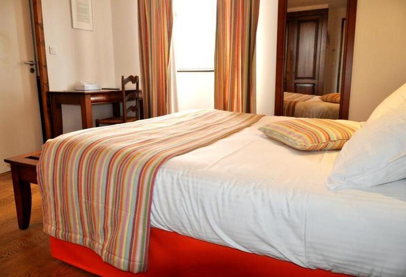 فندق Hôtel Euzkadi