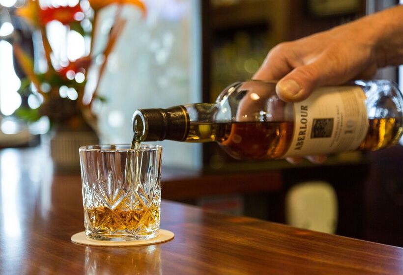 בית מלון כפרי Hôtel Restaurant Du Château