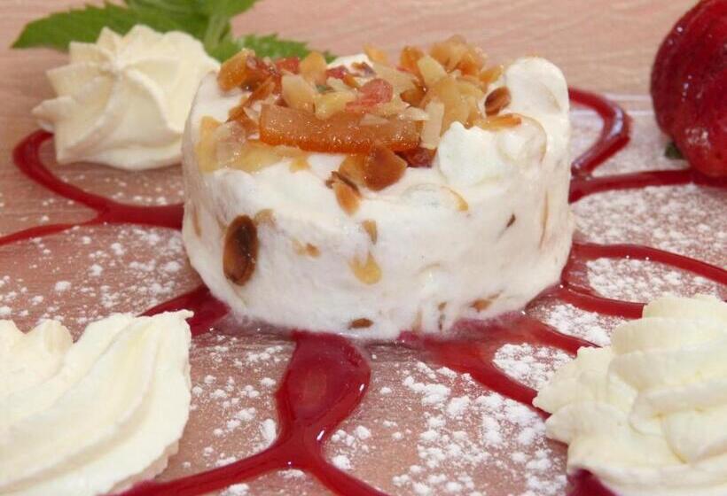 ホテル Hôtel Restaurant Le Relais