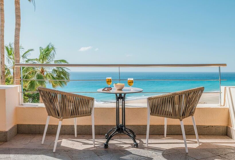 هتل Iberostar Waves Playa Gaviotas - All Inclusive