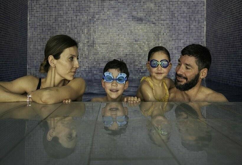 هتل Iberostar Waves Gaviotas Park - All Inclusive
