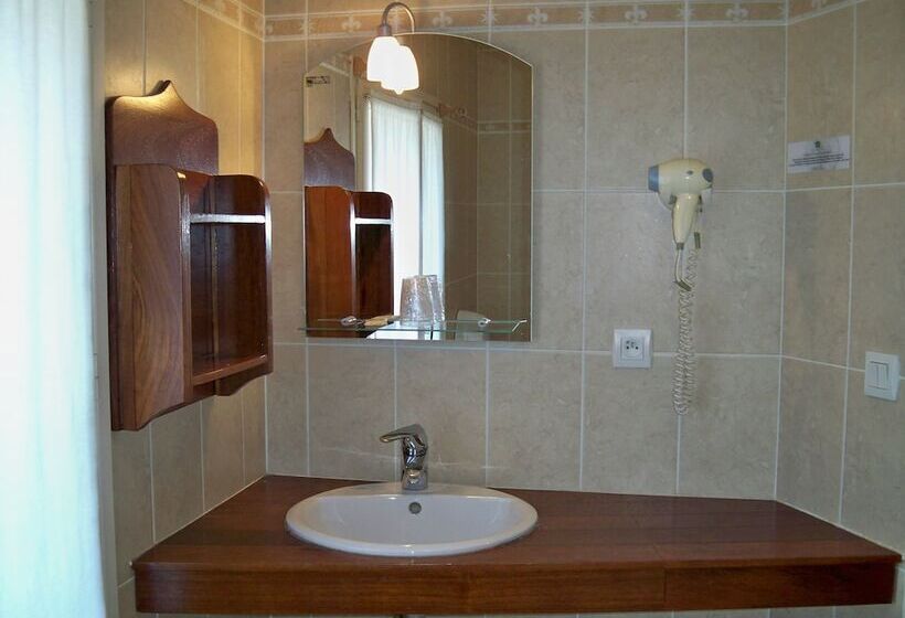 فندق La Tablee Medievale