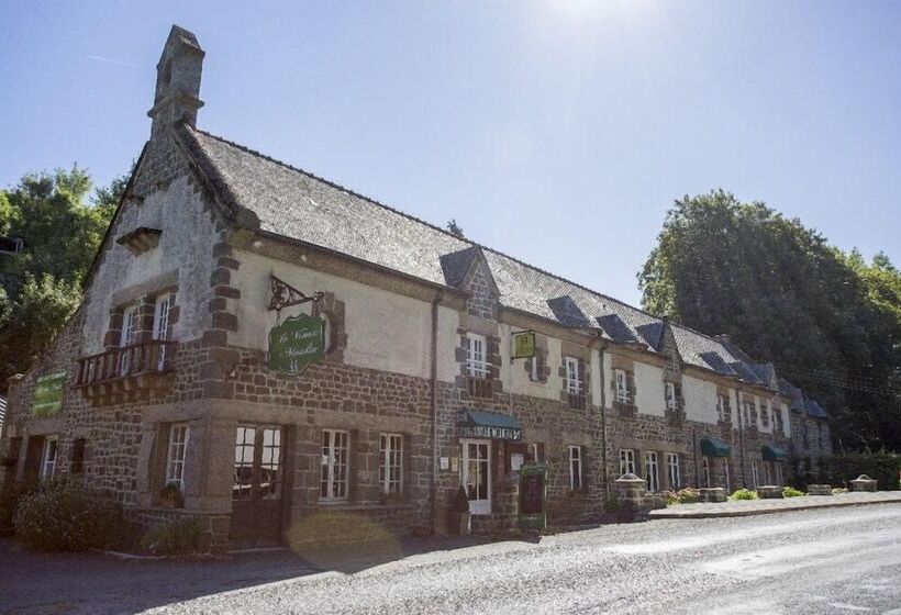 ホテル Le Vieux Moulin