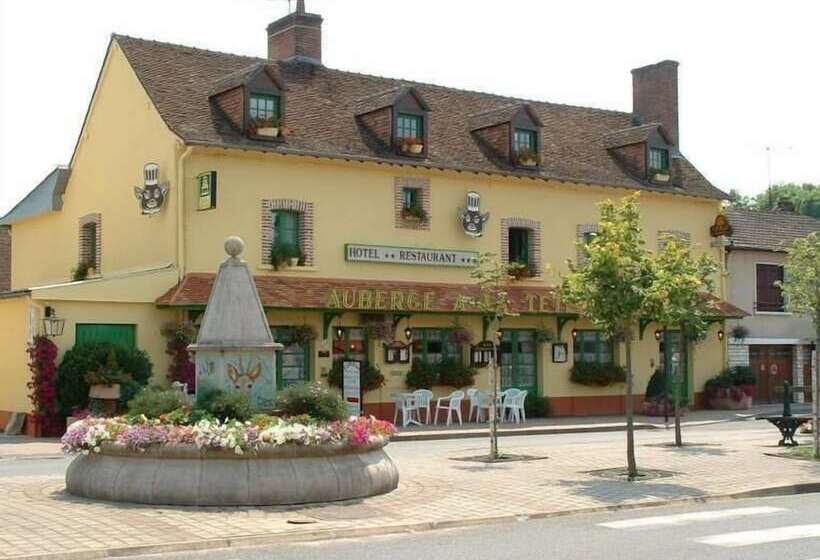 فندق Logis Auberge A La Tete De Lard