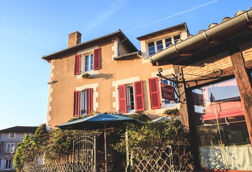 فندق Logis Auberge Le Centre Poitou