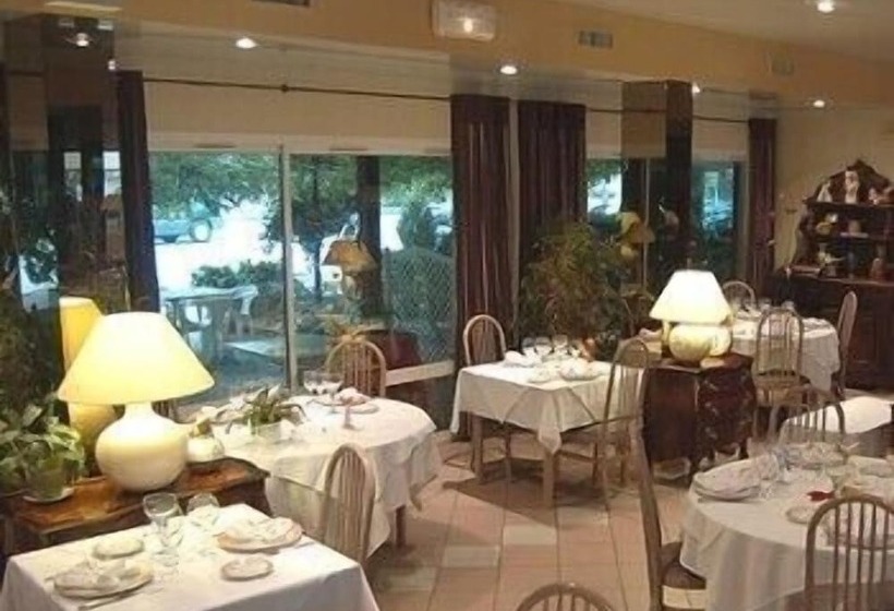 ホテル Logis Chez Bach