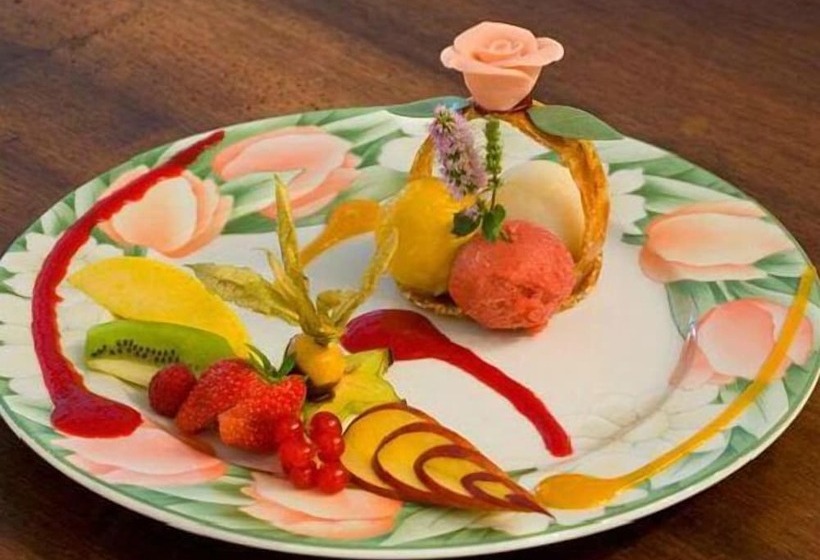 ホテル Logis Chez Bach