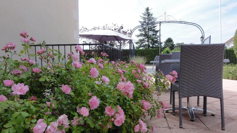 호텔 Logis Hôtel Restaurant Clair Cottage, Chisseaux   Chenonceaux