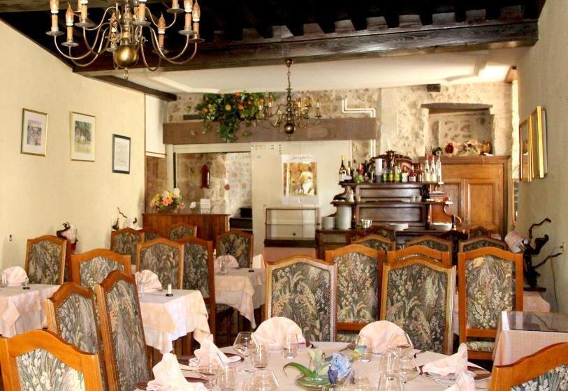 酒店 Logis Des Trois Maures