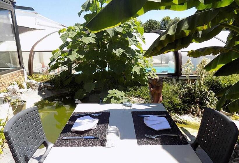 호텔 Logis Hôtel & Spa Le Saint Antoine