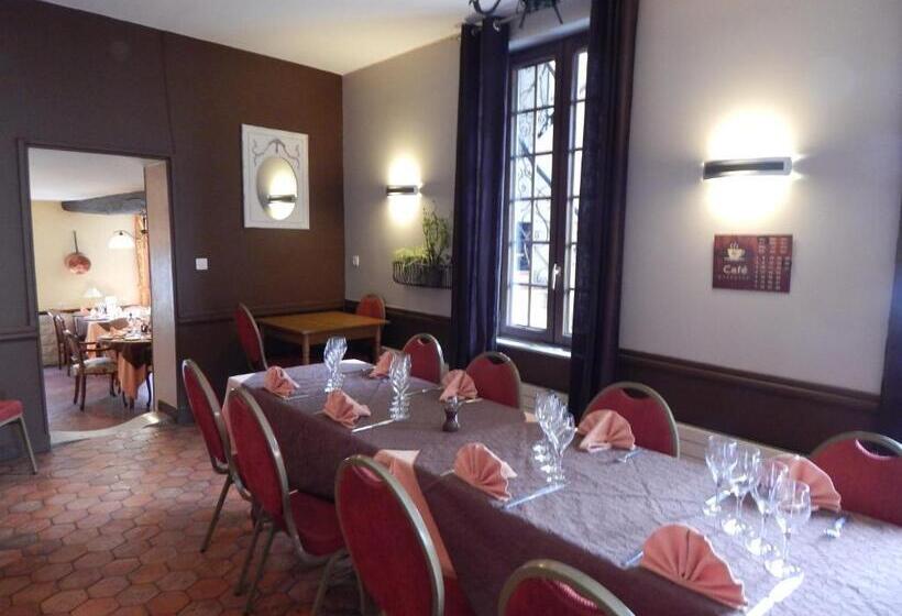 ホテル Restaurant Le Cygne