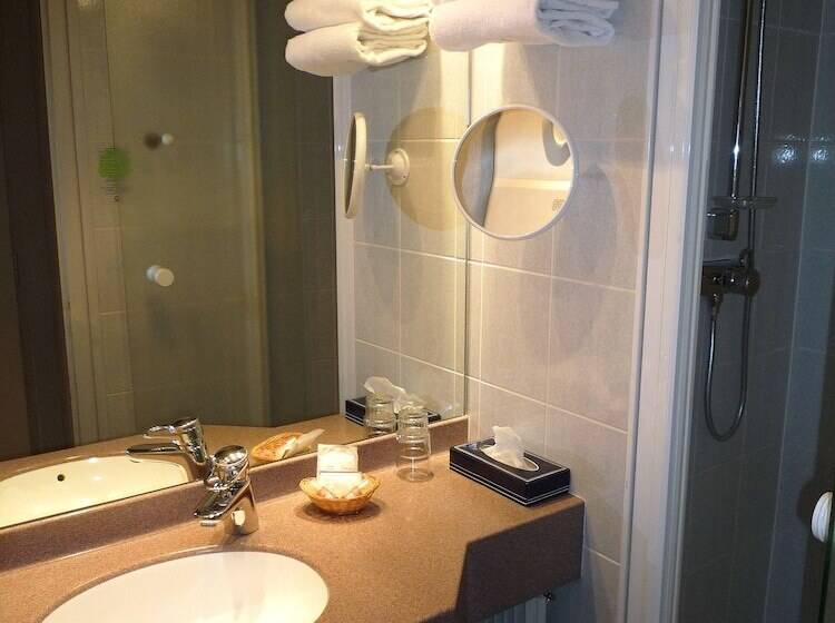 호텔 The Originals City, Hôtel Rey Du Mont Sion, Saint Julien En Genevois Sud