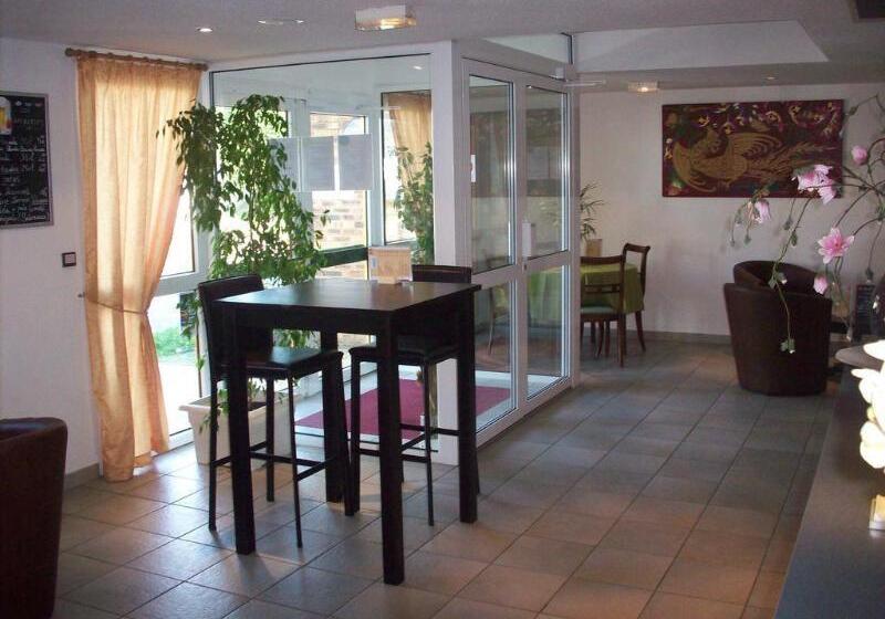 Kimotel Eponeflins