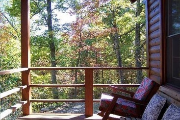 Browns_log_cabin