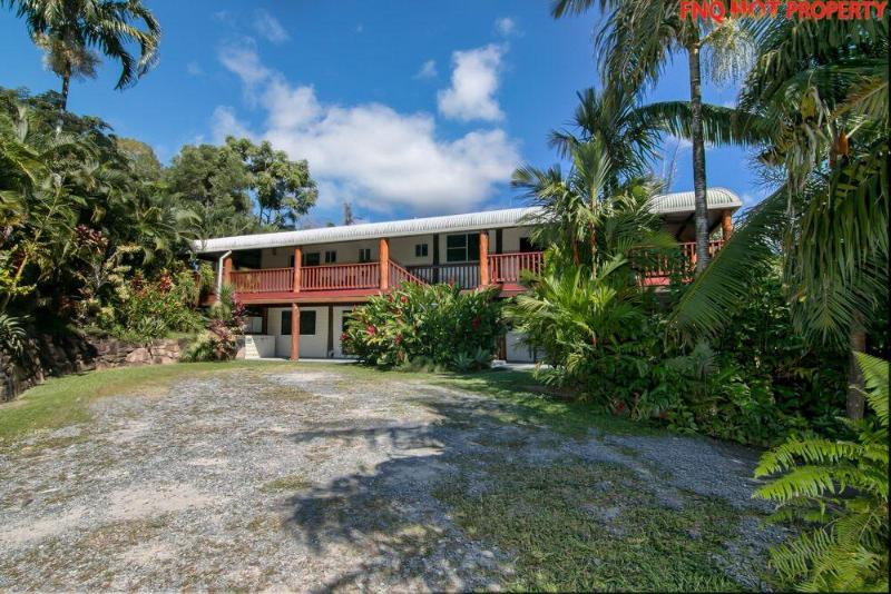فندق Daintree Manor Bed & Breakfast