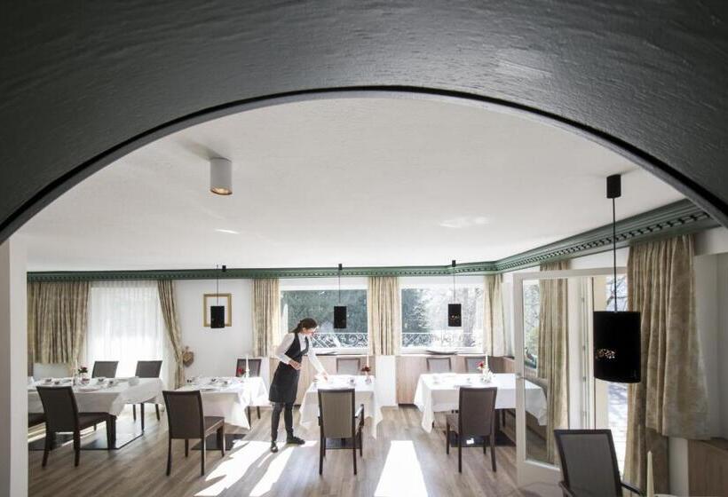 Chalet Hotel Hartmann   Adults Only