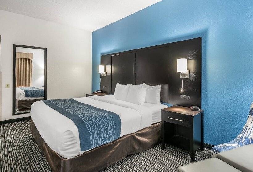 هتل Comfort Inn University