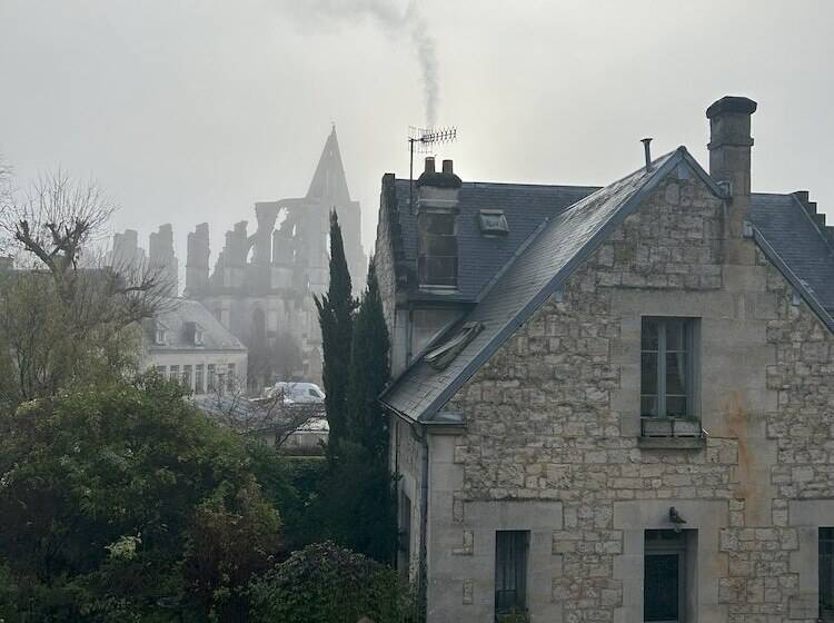 בית מלון כפרי De L'abbaye De Longpont