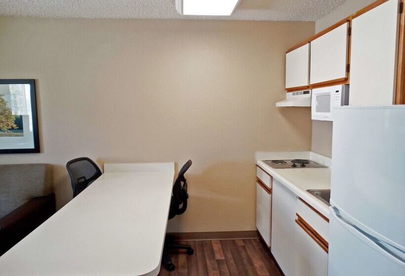 בית מלון כפרי Extended Stay America Select Suites   Jacksonville Salisbury Rd Southpoint