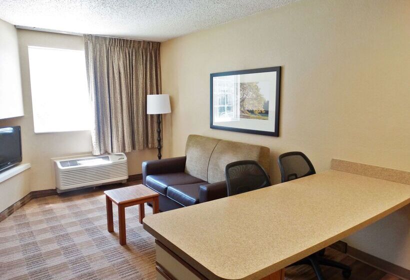 בית מלון כפרי Extended Stay America Select Suites   Jacksonville Salisbury Rd Southpoint