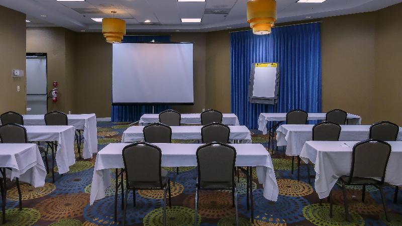 فندق Holiday Inn   Fort Myers   Downtown Area, An Ihg