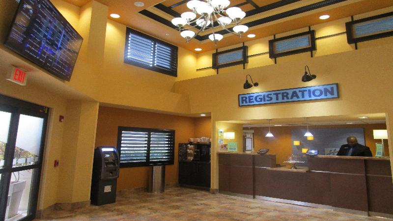 فندق Holiday Inn Express And Suites Fort Lauderdale Airport West, An Ihg