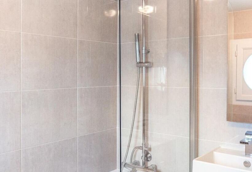 בית מלון כפרי Logis Hôtel Le Chene Dore