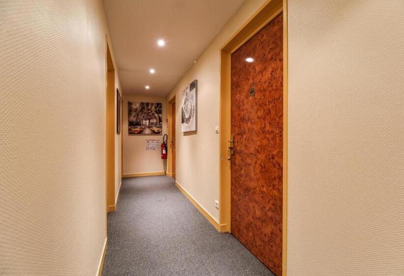 酒店 Montdidier Hôtel