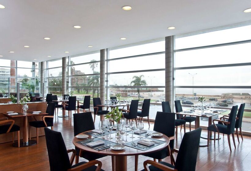 호텔 NH Montevideo Columbia