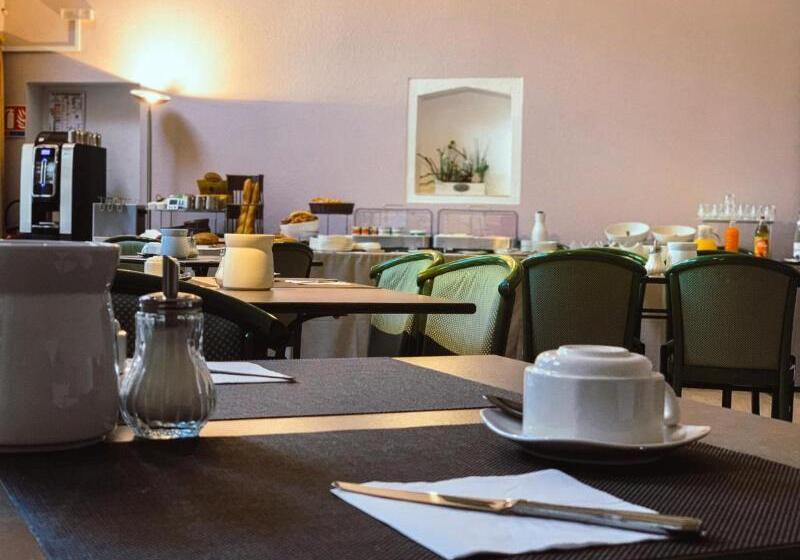 בית מלון כפרי Logis Hôtel Restaurant Ritter Hoft