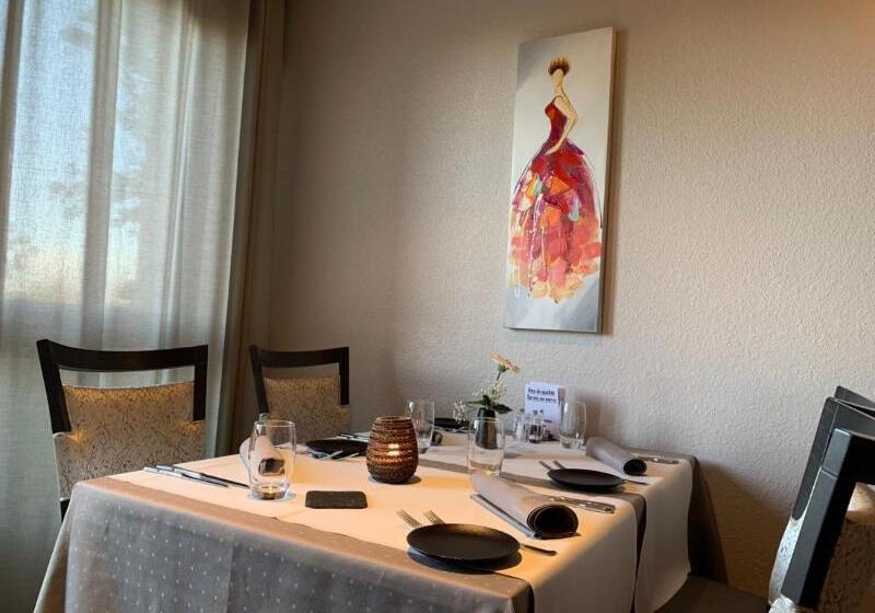 בית מלון כפרי Logis Hôtel Restaurant Ritter Hoft