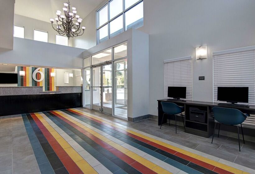 בית מלון כפרי Studio 6 Pensacola, Fl  West I10