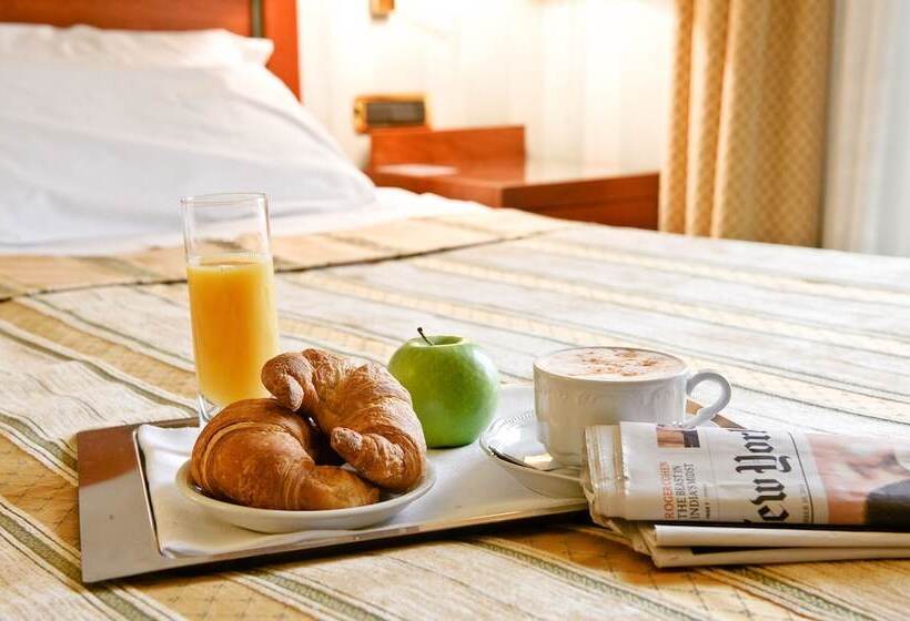 Phi Hotel Hortensis