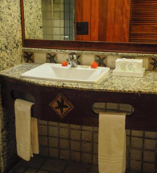Summerville Resort   All Inclusive