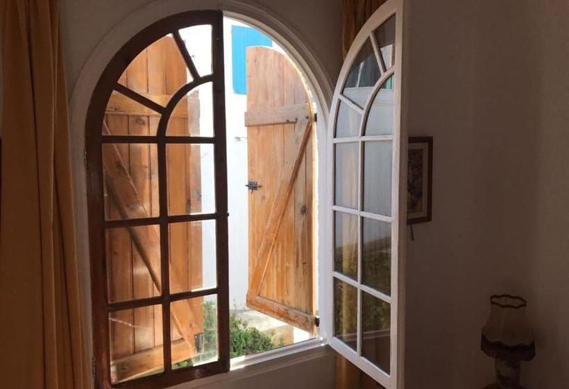 تختخواب و صبحانه Villa Nora