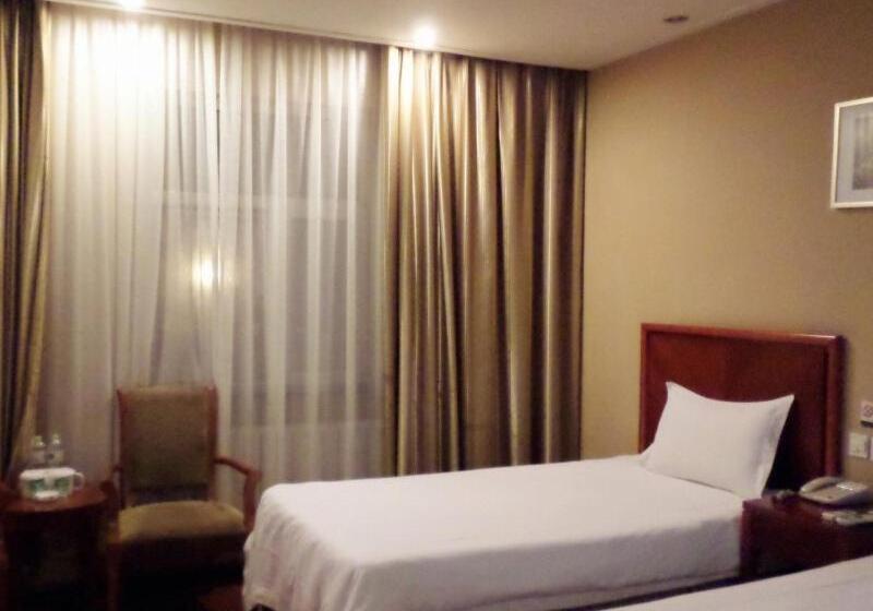 בית מלון כפרי Greentree Inn Shandong Laiwu Gangcheng Express
