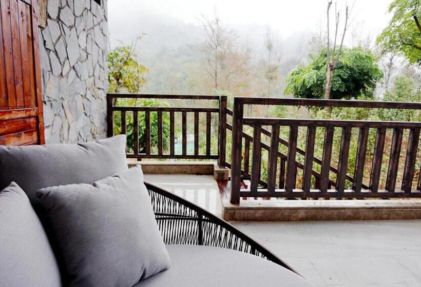 فندق Narada Resort & Spa Cifu Lake