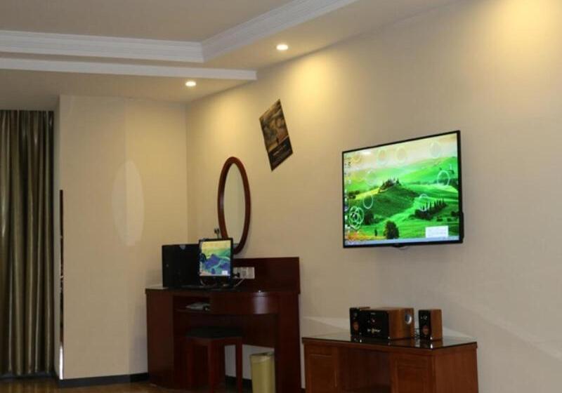 ホテル Greentree Inn Hunan Jishou Longshan Yuelu Avenue Business