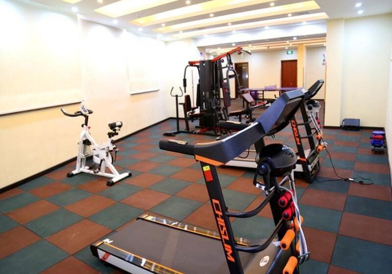 ホテル Greentree Inn Hunan Jishou Longshan Yuelu Avenue Business