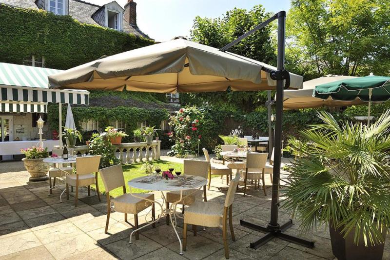 호스텔 Logis Hôtel Auberge De L Ecole